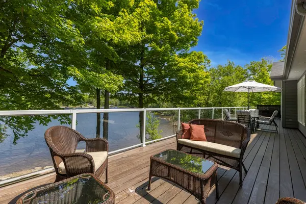 29 SHABBOTTS BAY RD, Whitestone, ON P0A 1G0