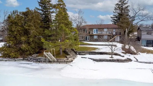 1967 Pinehurst AVE, Selwyn, ON K0L 2H0