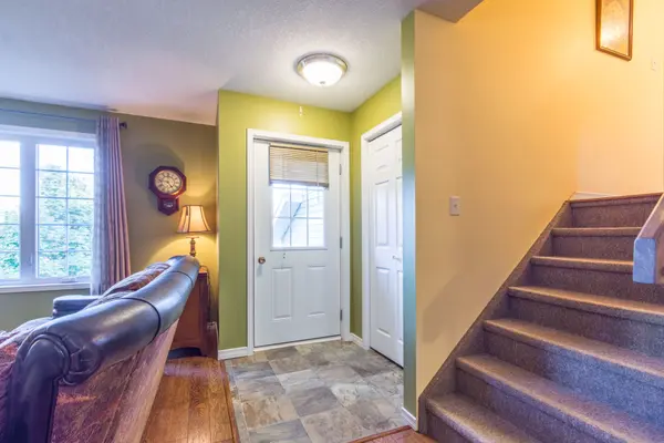 79 Duncan ST, Madoc, ON K0K 2K0