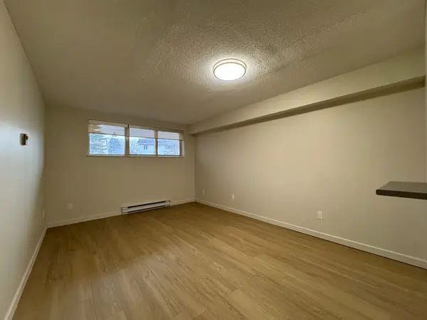 56 Windward ST #108, St. Catharines, ON L2M 7W6