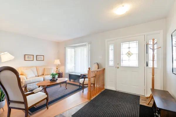 12 Treadwell ST, Aylmer, ON N5H 3B5