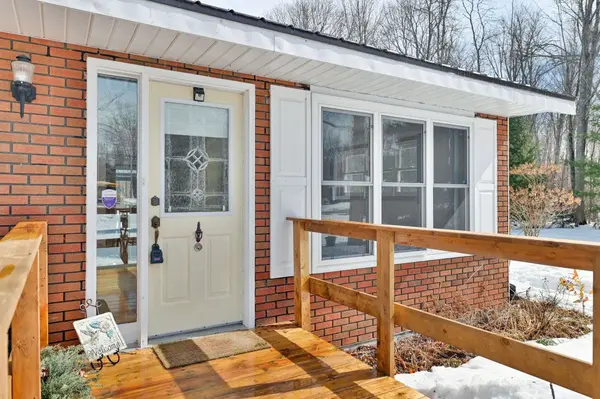 97 McCrea CT, Tweed, ON K0K 3J0