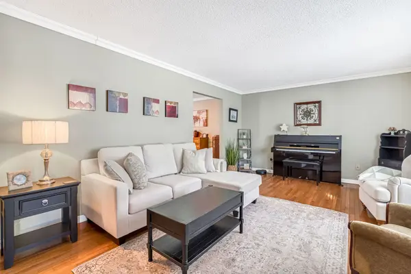 31 Foxcroft CRES, London South, ON N6K 3A3