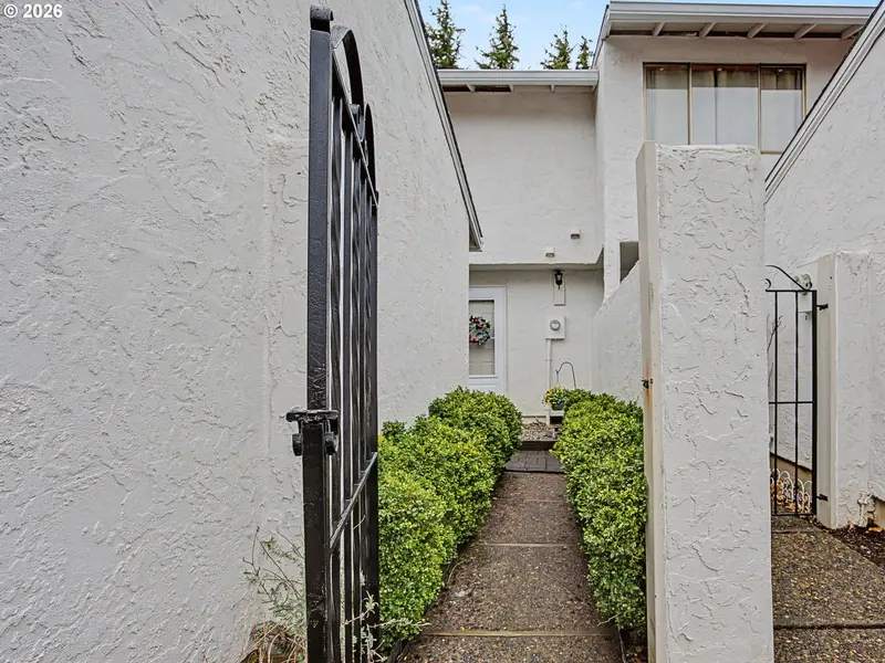 3214 NE 29TH ST, Gresham, OR 97030