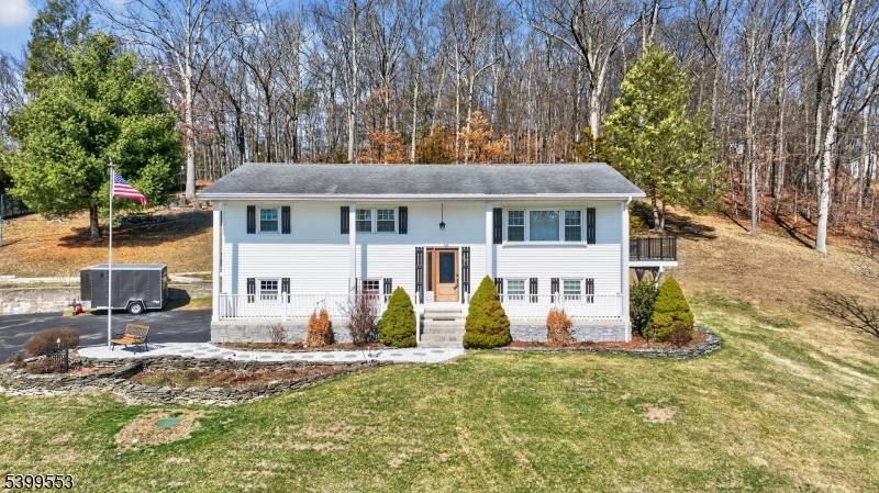 29 Newman Rd, Wantage Twp., NJ 07461