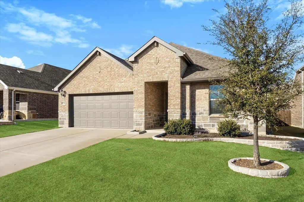 524 Deer Canyon Way, Princeton, TX 75407