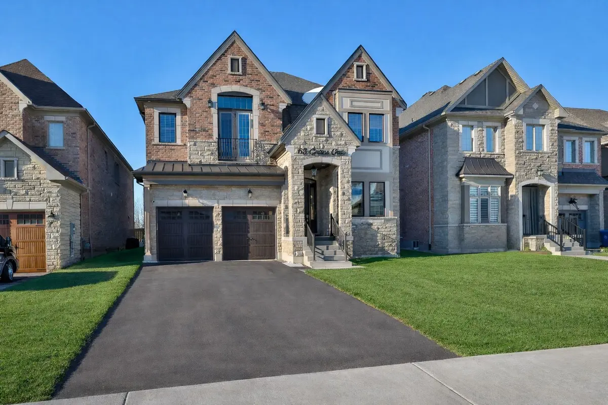 63 Cairns Gate, King, ON L7B 0P5