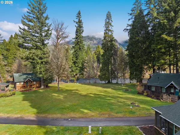 Mc Kenzie Bridge, OR 97413,56483 MCKENZIE HWY ##15