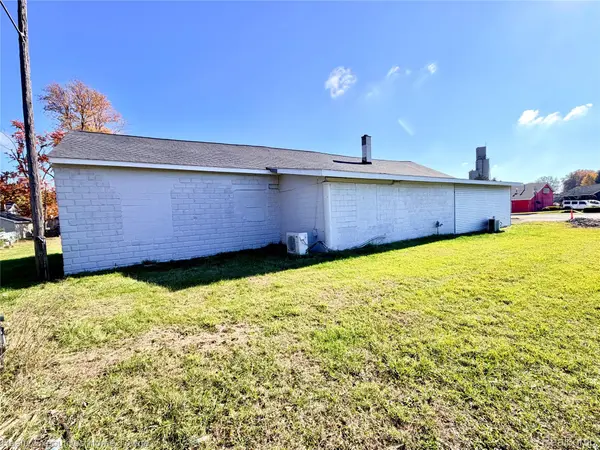 35 Wells ST, Croswell, MI 48422