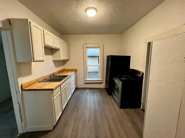 1020 N Clinton Street, Stephenville, TX 76401