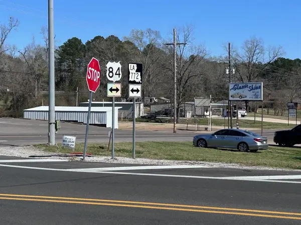 11709 Hwy 84 W, Jena, LA 71342