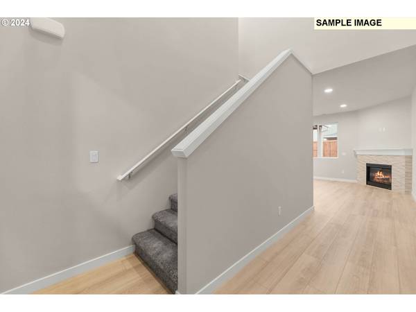 2813 S Ivy St #Lot 824, Cornelius, OR 97113