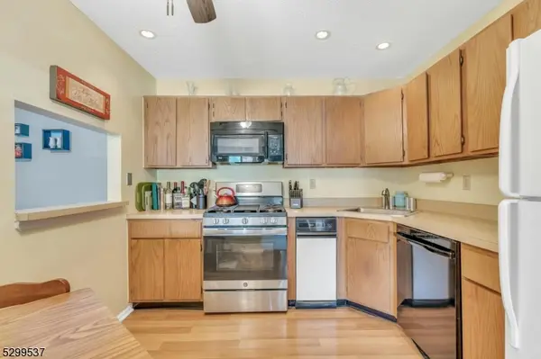 341 Penns Way, Bernards Twp., NJ 07920