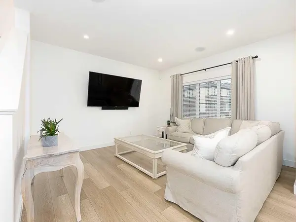 613 Lambeau Link SE, Airdrie, AB T4A3R2