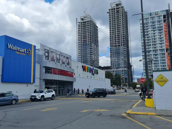 1183 Bloor ST W, Toronto C01, ON M6H 1M9