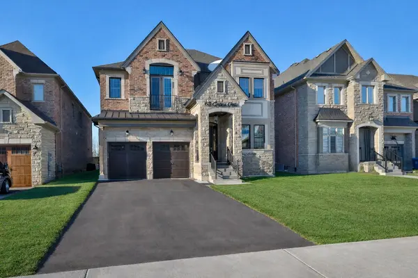 63 Cairns Gate, King, ON L7B 0P5