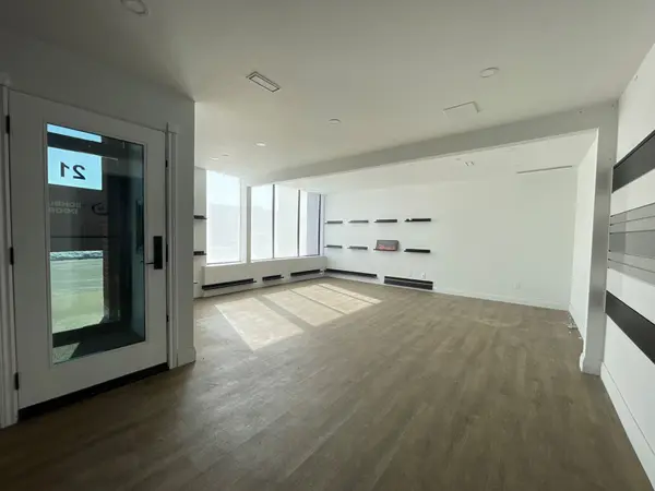 131 Whitmore AVE #21, Vaughan, ON L4L 6A5