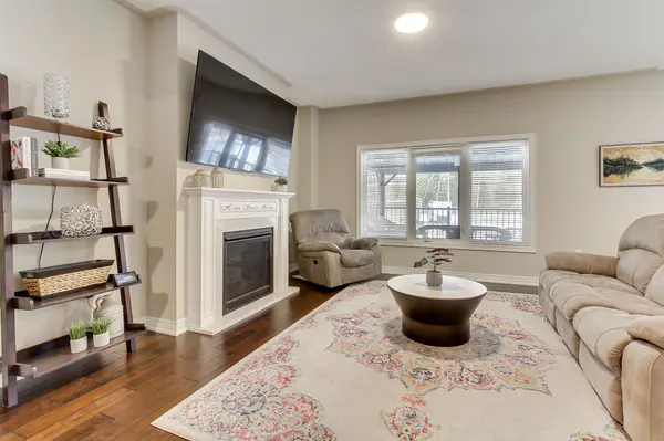 42 Prosser CRES, Georgina, ON L0E 1R0