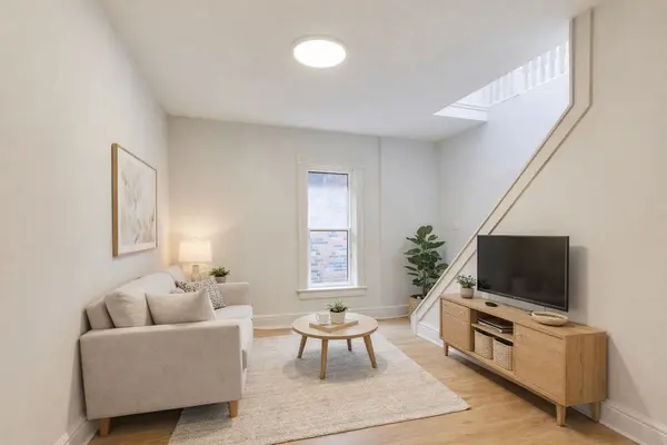 785 Indian RD #2nd floor, Toronto W02, ON M6P 2E4