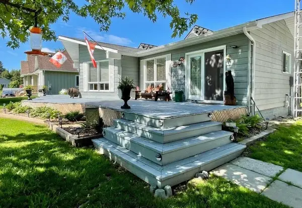 42 Cedar Bay RD, Kawartha Lakes, ON L0K 1B0