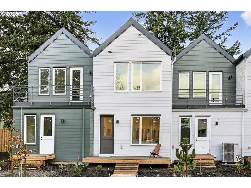 7240 NE Going ST, Portland, OR 97218