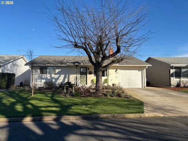 2130 Umpqua RD, Woodburn, OR 97071