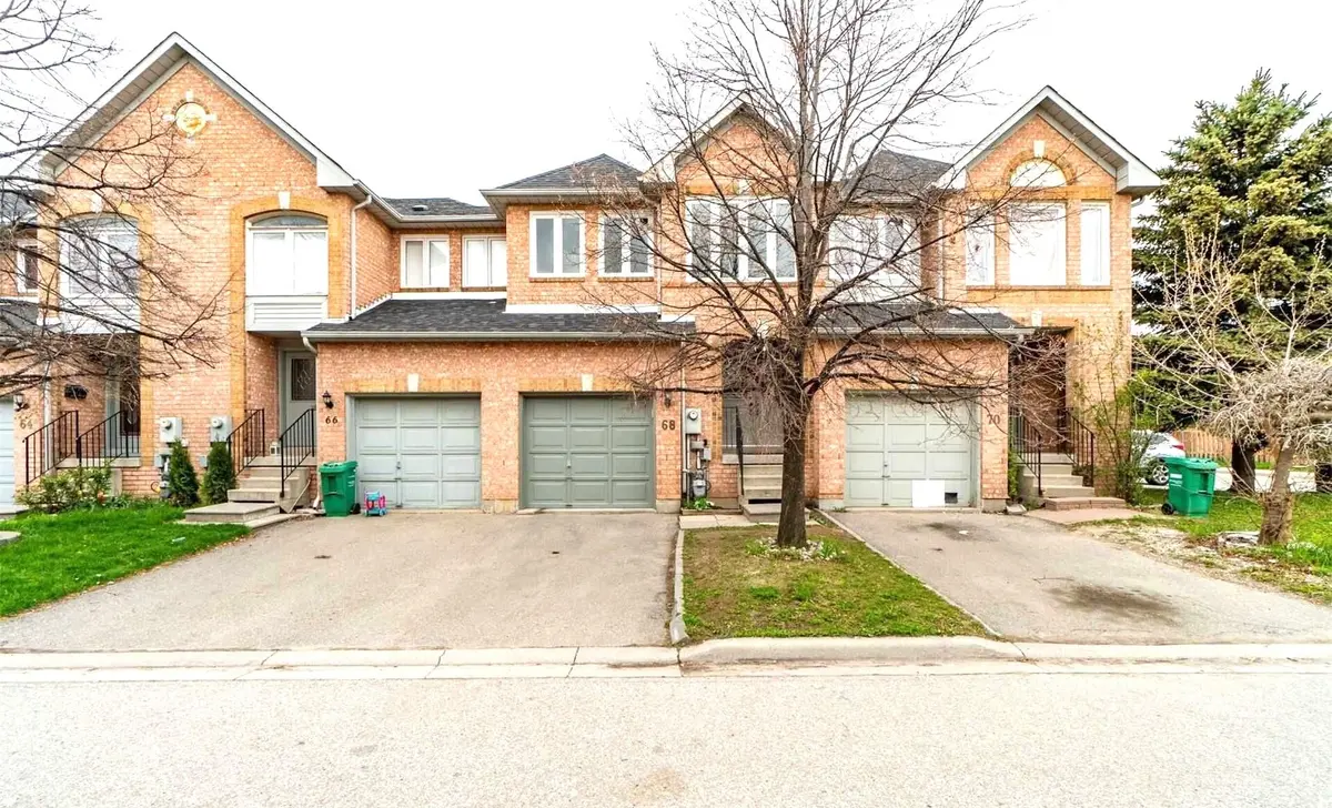 68 Gilgorm RD, Brampton, ON L6X 4P5