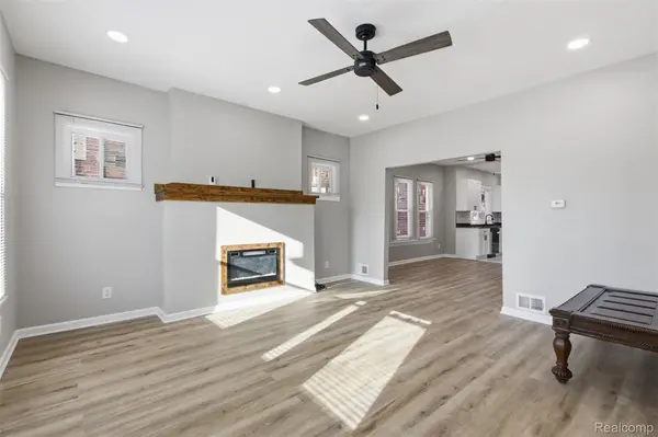 1644 Gladstone ST, Detroit, MI 48206