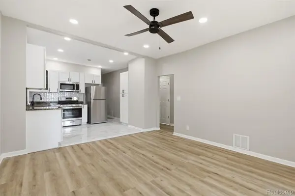 1644 Gladstone ST, Detroit, MI 48206