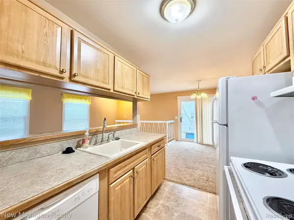 1416 Hobnail CT, Davison Township, MI 48423