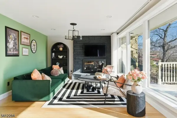 21 Skyview Rd, Ringwood Boro, NJ 07456