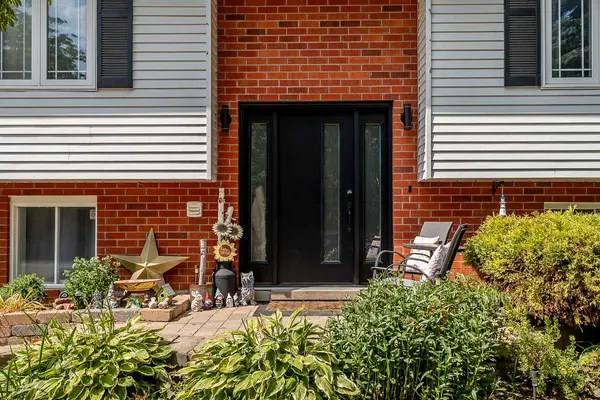 61 Marshall CRES, Essa, ON L0M 1B1