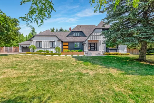 17 Chamberlain CT, King, ON L0G 1N0