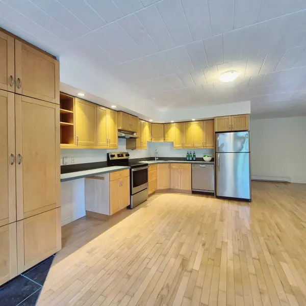 1102 HORSESHOE VALLEY RD #126, Oro-medonte, ON L4M 4Y8