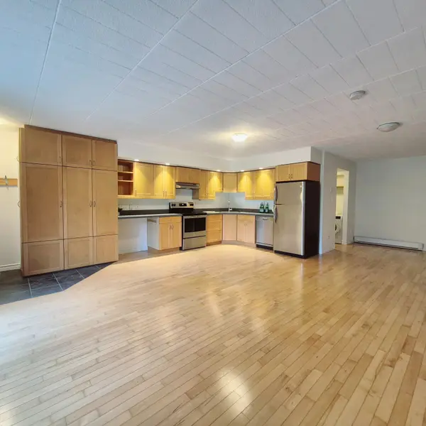 1102 HORSESHOE VALLEY RD #126, Oro-medonte, ON L4M 4Y8