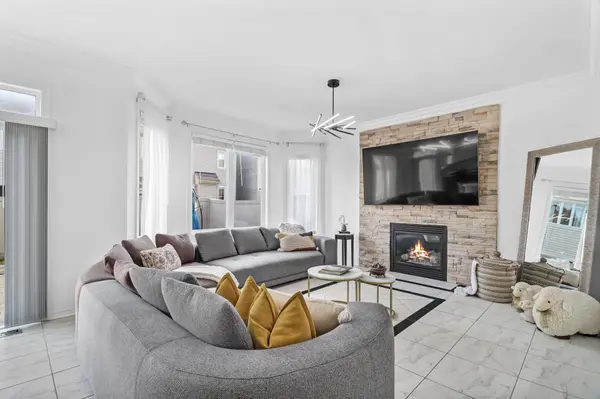 3454 River Run AVE, Barrhaven, ON K2J 0R8