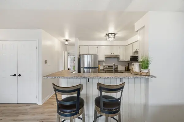 182 D'Arcy ST #205D, Cobourg, ON K9A 5J1