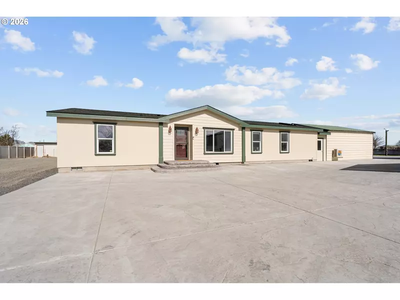 31289 Morgan LN, Hermiston, OR 97838