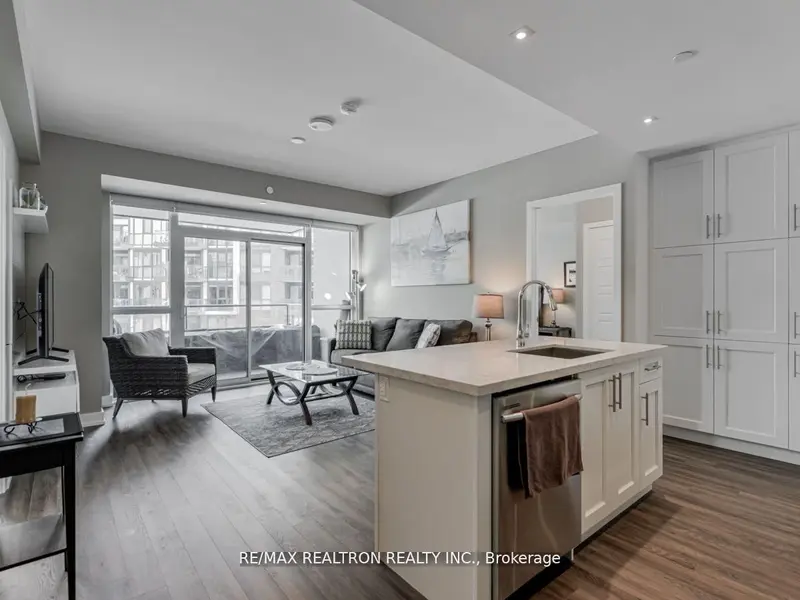 375 Sea Ray AVE #229, Innisfil, ON L9S 0N9