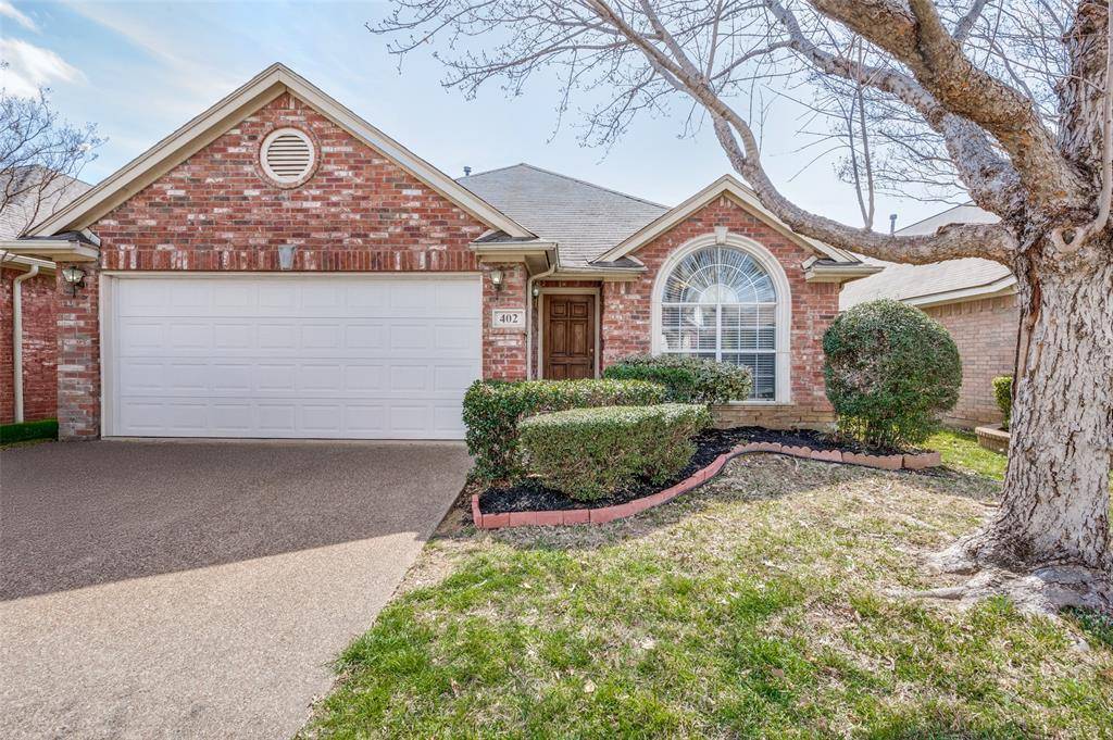 402 Horse Shoe Drive, Euless, TX 76039