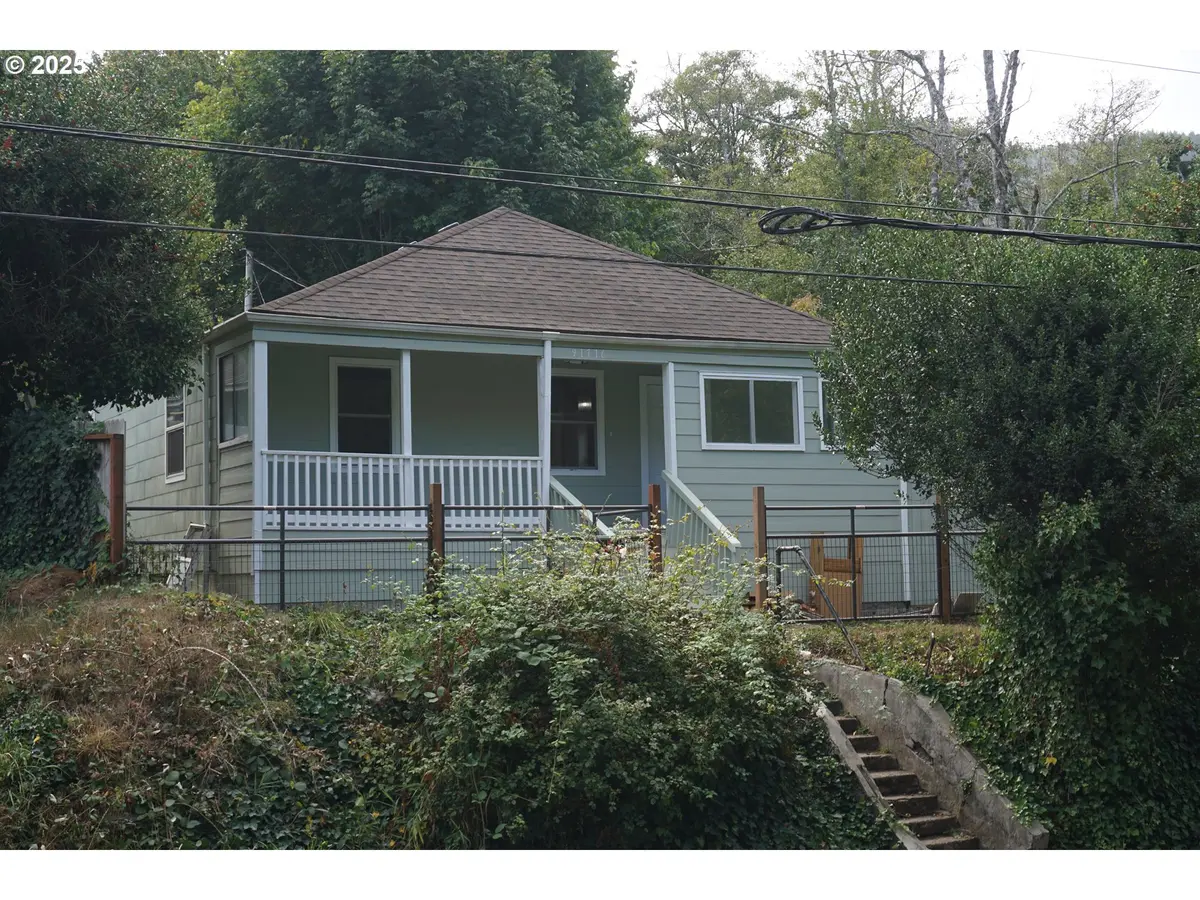 91716 TAYLORVILLE RD, Westport, OR 97016