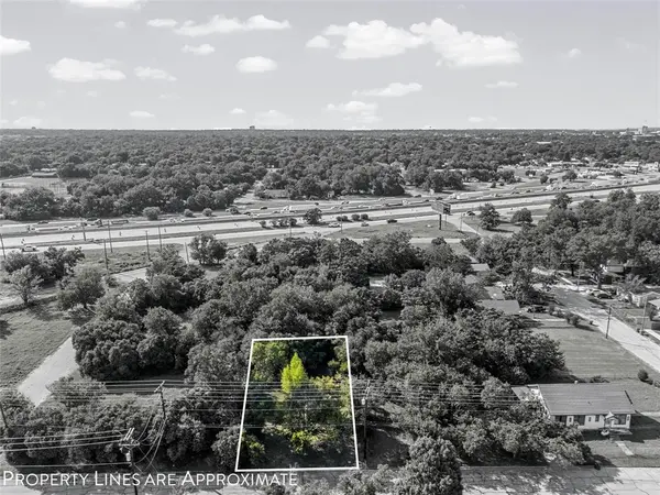 2211/2219 Daughtrey Avenue, Waco, TX 76706