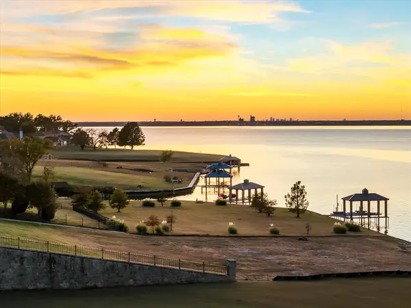 6 Terrabella Lane, Heath, TX 75032