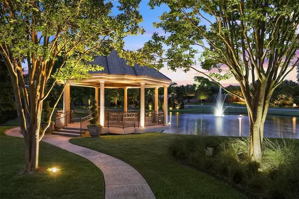 702 S White Chapel Boulevard, Southlake, TX 76092