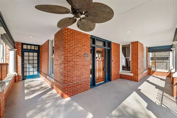 Fort Worth, TX 76110,1700 Fairmount Avenue