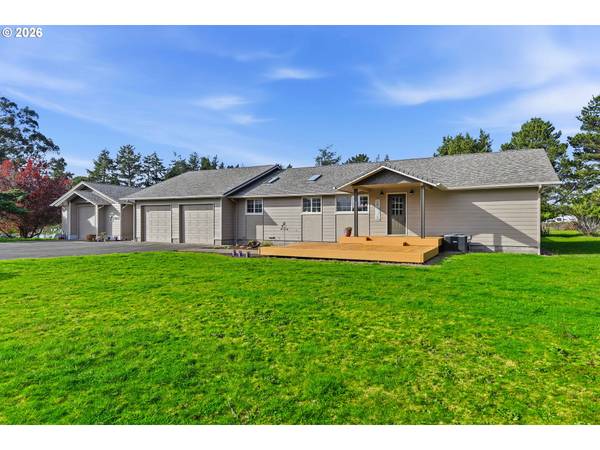 1345 SANFORD ST, Coos Bay, OR 97420