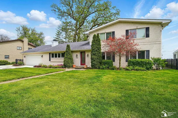 13542 Venetian DR, Monroe Twp, MI 48161