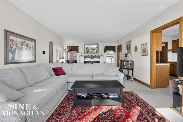 6200 River RD, East China Twp, MI 48054