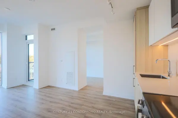 500 Dupont ST #515, Toronto C02, ON M6G 1Y7