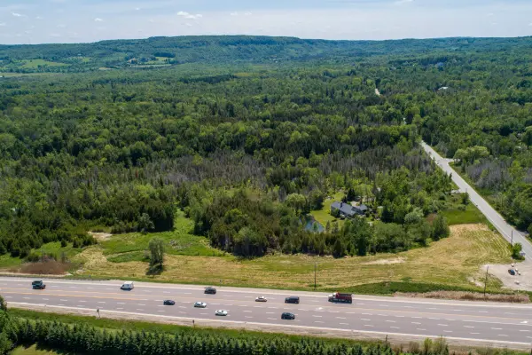 16900 Hurontario ST, Caledon, ON L7C 2C2